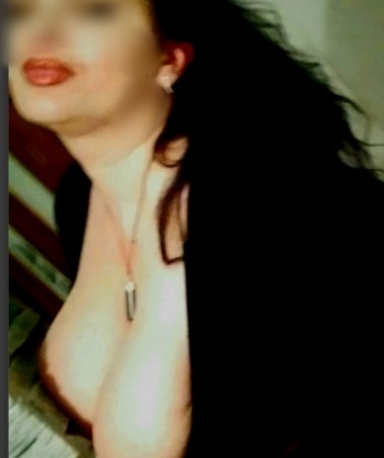 Сексуальная бестия ждет достойного самца для горячего времяпровождения. Готова подарить тебе океан удовольствия и страсти. Фото на 100%, звони и приходи, не пожалеешь! 1156, 45 лет